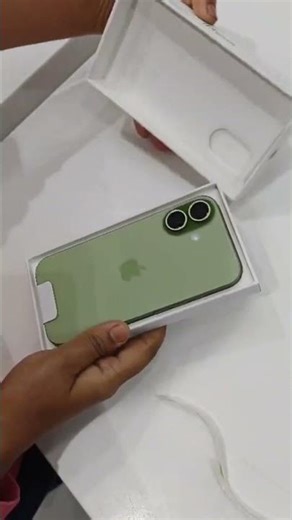 iphone 17 #unboxing #1stlook #iphone17 #review #shorts