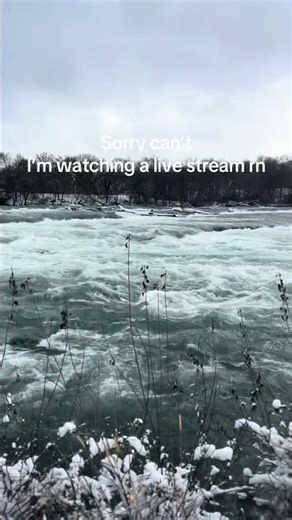 Sorry can’t, I’m watching a live stream right now! #niagarafallstravel #niagarafalls #travelshorts