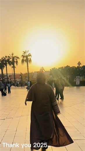 Thank you 2025, what a year! Here’s to a new year filled with love, prosperity and peace for all 🫶🏼 #newyearseve #thankyou2025 #happynewyear #viral #fyp