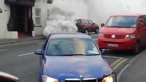 341K views · 1K reactions | Runaway diesel in Ireland... Stall it, block the air intake or run?! #SpottedVOSA #RoadBuddy | UKcheckpoints.info | Facebook