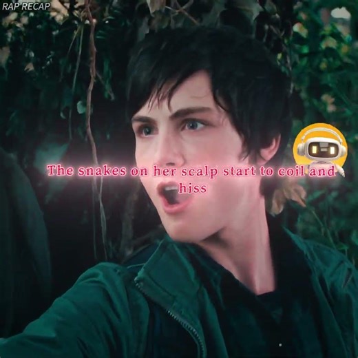 How an iPod defeated a Greek Goddess 🍎📱|a #shorts #percyjackson #medusa #music #recap