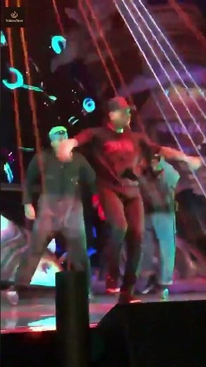 🔥 Chris Brown LIVE Dance Performance Had the Crowd Going Crazy! 🕺⚡