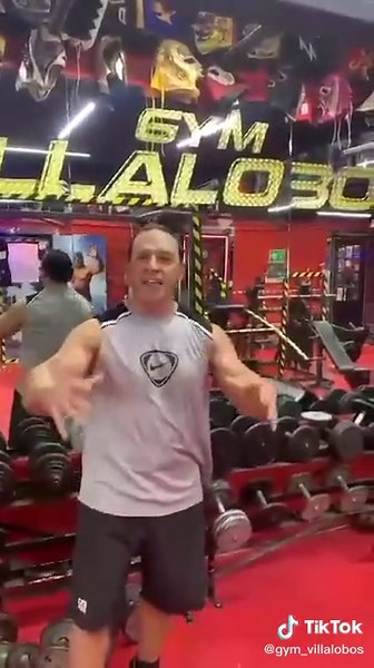 EL TOSCANO(Tarzan Boy) EN GYM VILLALOBOS 🤯🤯 #gymvillalobos #fitness #fit #gym #villalobos #sportgymvillalobos #luchalibre #box #pesas #toscano #eltoscano #toscanoluchador #tarzan #boy #tarzanboy #viral #parati #gimnasio
