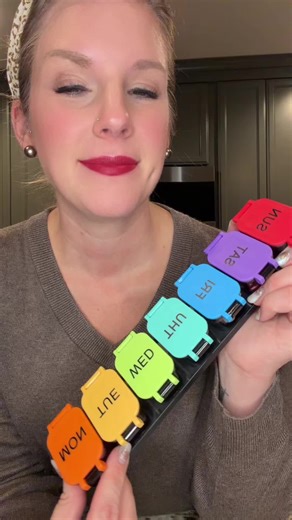 Don’t miss taking anymore of your medicines! This pill organizer makes it simple my featuring the grab and go day. If you are in a hurry you can pop the day off with all your medicine in it and take it later. Features a silicone rim making it moisture proof! The compartments are easy to open and close if you have problems with your hands. The writing is rather large making it easy to read. #nurse #women #mentalhealth #mentalhealthmatters #health