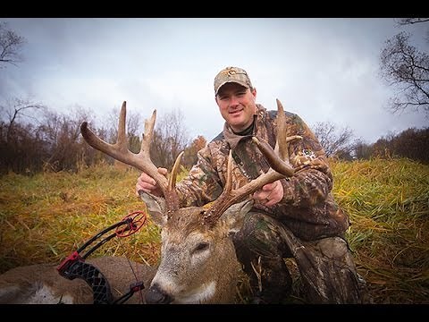 Deer Hunting: The largest fair chase Michigan whitetail ever taken on video?