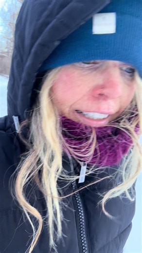 Body movement is key after chemo and really hard when it’s so dang cold! It hasn’t been above 10 degrees at my house for over a week and a walk was long overdue. Been doing lots of home yoga this past week instead. #triplepositivebreastcancer #breastcancerjourney #chemotherapy #chemotherapysideeffects #bodymovement