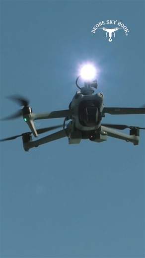 #droneskyhook #djidronesearchlights #payloadintegration #dronetechnology #searchlightsystems #dronepayload #aerialinnovation #nightoperations #uavsystems #droneengineering #missionready | Drone Sky Hook