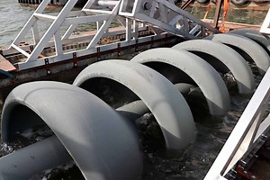 Énergie marémotrice : Spiralis Energy dévoile une hydrolienne à vis d’Archimède de 20 mètres de long