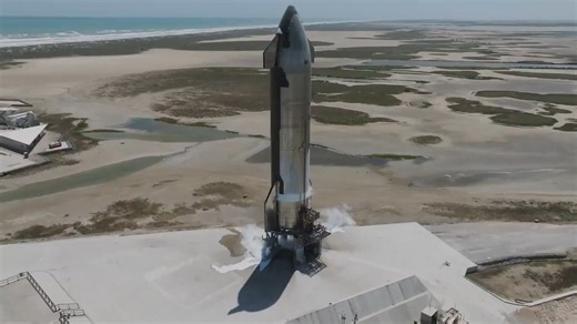 2.6K views · 114 reactions |  Static fire of a single Raptor engine using the header tanks on Flight 4 Starship "Ship29" | Space Flight Media | Facebook