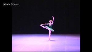 "La Esmeralda" variation and coda. Solist: Yolanda Correa. | Ballet Blanc