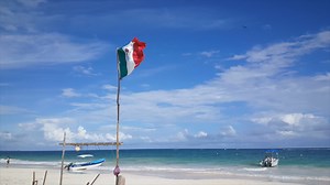 There's still time to qualify for Destination Color Los Cabos! From exhilarating activities to a thriving Stylist community, this clip is just a glimpse into the endless adventures that await you at Color Street. Join today for a chance to earn this exciting trip incentive and to become inspired, connected, and empowered! To our qualifying Stylists, keep crushing it, we're proud of you! ✨ | Color Street