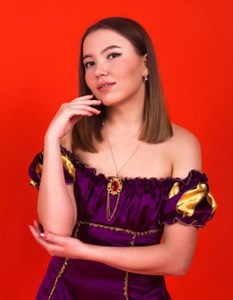 Let's get to know each other. I am Blogika, a revolutionary. — Hive