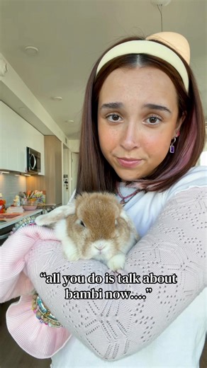 and i’m not going to stop….ahah 🐰🥹🙌🏼 #bambi #thebunnybambi #hollandlop #babybunny #bunnymom