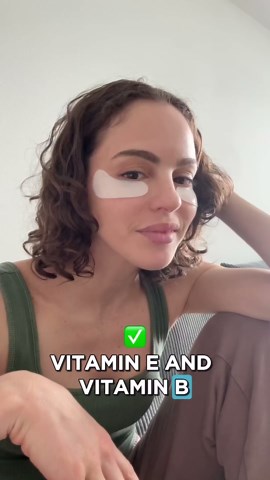 Collagen Eye Patches with Retinol & Hyaluronic Acid Mask - Depuffing Under Eye Patches for Puffy Eyes and Dark Circles - Cooling Undereye Masks for Women & Men - Parches Para Ojeras - 15 Pairs