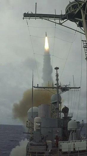 USS Shiloh Fires A Missile