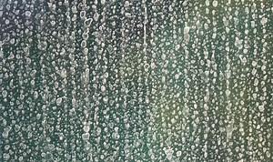 Cleaning: Removing limescale from shower with 89p spray