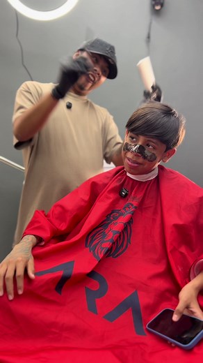 Corte de Pelo a @Axeel en Toys Barber Shop