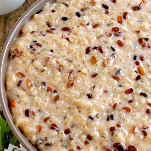 Ginataang Munggo is a beloved Filipino dessert made with roasted mung beans simmered in rich coconut milk for a creamy, comforting texture. This sweet and nutty rice pudding is a timeless Filipino treat enjoyed for breakfast, merienda, or dessert. #GinataangMunggo #FilipinoDessert #MungBeanRecipe #CoconutMilkDessert #FilipinoComfortFood #MeriendaIdeas #TraditionalFilipino | Foxy Folksy - Modern Filipino Kitchen