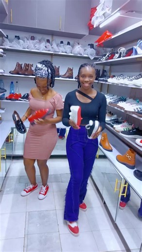 #sneakers #cuteflats #fyp #goviral #tiktok #lillyshoes #training #doublesole