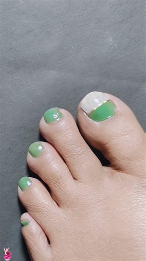 Easy Toe Nail Art Design #toenails #shorts #shortvideo