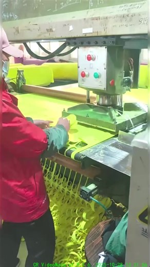 Train like a pro with our tube-free pack! 🎾 High quality & convenient. #TennisTraining #ProBall #SportsGear