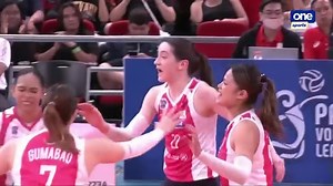 ERICA-N DO IT! 🔥 Erica Staunton is on fire for the Creamline Cool Smashers as she showcased her offensive prowess, producing 29 points built on 25 attacks, three blocks, and an ace, against the Galeries Tower Highrisers in Pool A at the 2024 PVL Reinforced Conference! #PVL2024 #PVLonOneSports #TheHeartOfVolleyball | One Sports