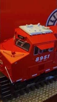 Lionel CP ES44AC Unboxing Pt.q