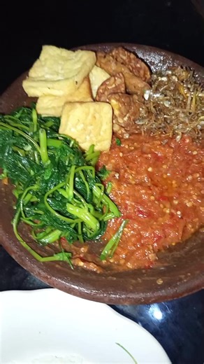 Resep Plecing Kangkung: Masakan Rumahan Sederhana