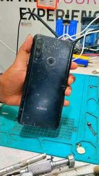 Did the work for free and still had to hear it from the customer 🥲😰 #tech #technology #mobilerepair