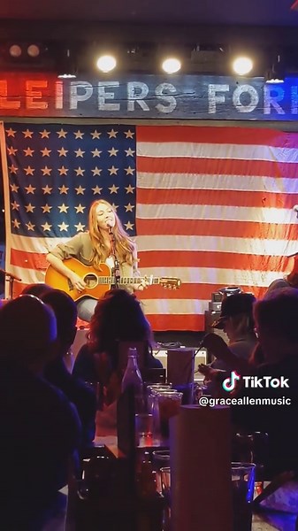 “Unaware”- Allen Stone #acousticvibes #musicforyou #tiktokmusic #coversong #coverartist