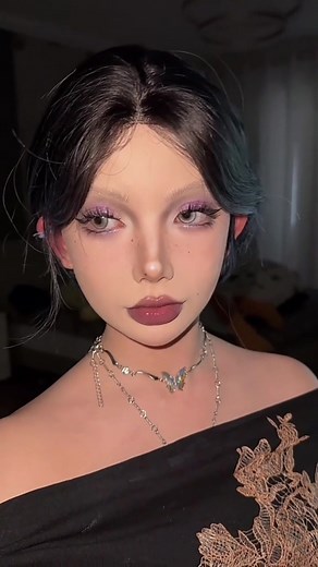 Stunning Purple Smoky Gothic Makeup Tutorial