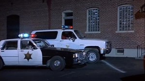 Hardcastle and McCormick - 1x19 - The Homecoming (1)