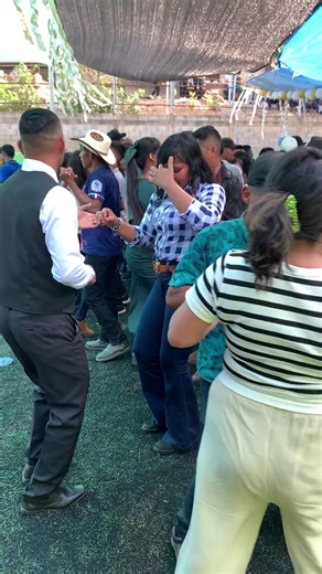 Baile en chanrrayo san Agustín Acasaguastlan #baile #marimba502 #marimba_guatemalteca #orientechiquimula #marimbasonoraquetzal