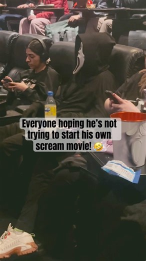 Scream 7 - Guy bring the humor to the cinema ghost face.