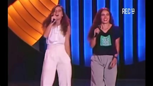 Sandra&Celeste Teleton Chile 1988 | Fans de Celeste Carballo