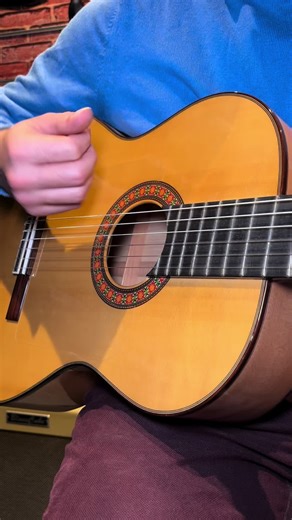 Alhambra 3F pure Flamenca 🔥 539€ Available on music-privilege.fr link in bio Instagram #guitarworld #guitarlovers #lestudiopararpeges #musicprivilege