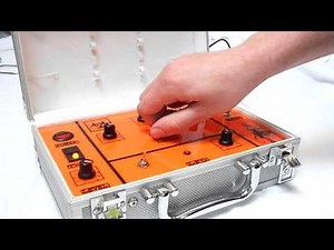 RC CIRCUIT BENT DOOMSDAY MACHINE RANDOM SOUND GENERATOR CASE SYNTHESISER