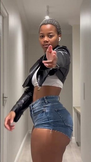 @faustinaroyale Dances | African Queen Dance