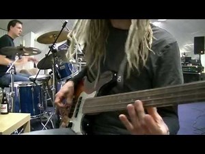 Fretless Bass & Drum Grooves with Harmonics