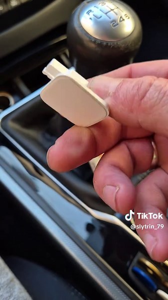 Badge télépéage Ulys @Ulys #çavabiensepasser #bisoubecot