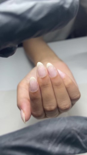 Mru based 🇲🇺 Ouf this set 🥵😍 detail work is my favorite work and these flowers for the french? Amazing! Also, how about this transition huh? Im starting to get this Tiktok thing 😅 next time it’ll be smoother! #aniinails #thegelbottleinc #flowernails #nailart #pinknails #summernails #summervibes #flower #almondnails #frenchnail #transition #nailtransition #nailtransformation #mauritiustiktok #mauritiusnails #mru🇲🇺 #mauritius #maurice