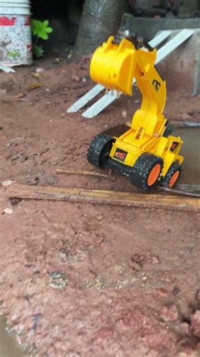 Underwater Construction with RC JCB Excavator and Truck