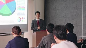 clip-1086857435-business-conference-concept-presentation-seminar