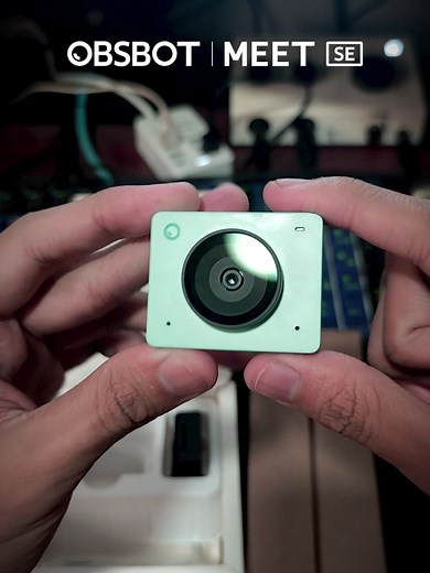 This might be my new favorite webcam! OBSBOT Meet SE Specs Sensor: 1/2.8'' CMOS Effective Pixels: 2M Aperture: ƒ/1.8 Video Resolution: Support up to 1080p@100fps/720p@150fps MJPEG: 1920x1080@[100 60 59.94 50 30 29.97 25 24 20 15], 1280x720@[150 120 60 59.94 50 30 29.97 25 24 20 15] YUV: 640x480@[30 25 24 20 15], 640x360@[30 25 24 20 15] Zoom: 4x Digital Zoom FOV(D): 78° Focus Method: AF/MF Focus Distance: 10cm → ∞ HDR: Support Exposure Compensation: ±3 EV ISO: 100~12800 Shutter: 1/6400~1/30s Whi