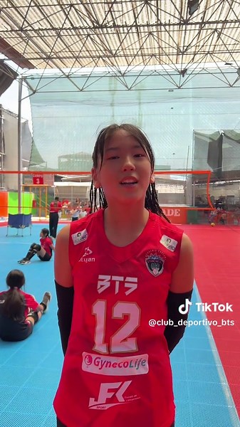 Kiara: La Estrella del BTS Vóley que Inspira a Nuevos Jugadores