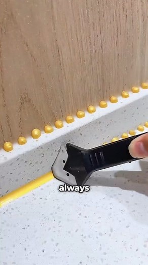 How To Restore Old CAULK🚨⚒️ (_ayeshamahmud11) #short #diy #woodworking #construction #renovation | Zippy smart shorts