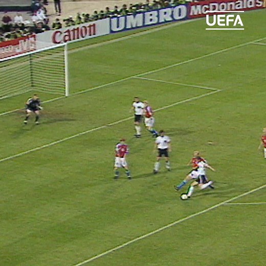 🏆 Who scored your favourite EURO-winning goal?⁣ ⁣ ⏪🇩🇪 Throwback to Oliver Bierhoff's golden goal in the EURO 1996 final ✅ [DFB-Team (Die Mannschaft)] | UEFA EURO