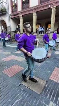 Redoble tambor bajada de Jesusin, camino de la Novena
