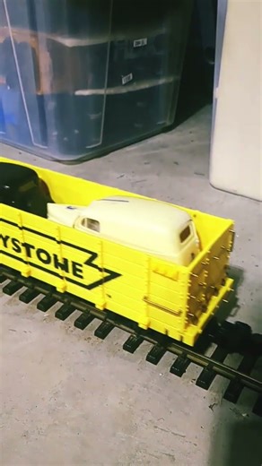 Running my G scale ATSF train