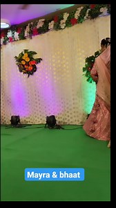 #VivahGeet #dancevideo #bhaat #dancereels #dance #mayra #mahera #mayrafunction Shruti Agrawal | Bhavna Gopal Agarwal